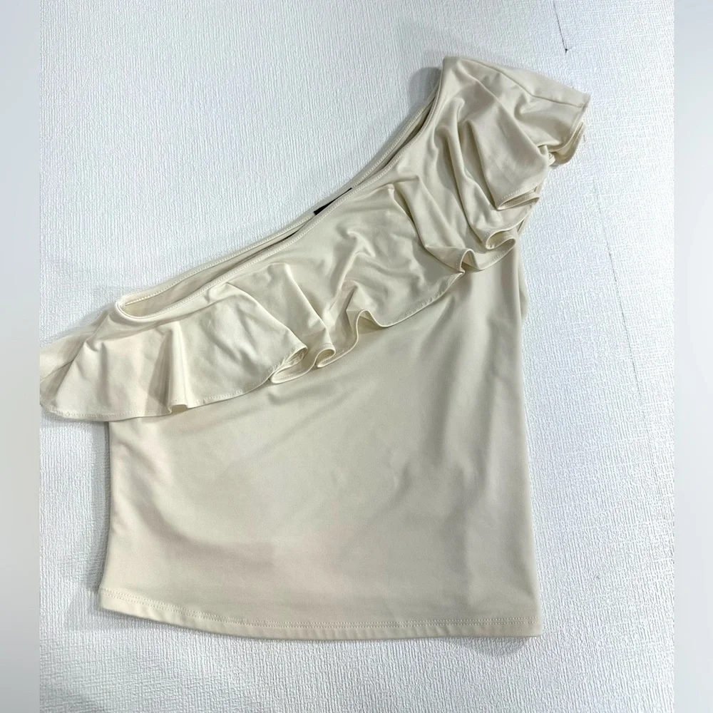 Express one shoulder ruffle top cream size S - Picture 2 of 6